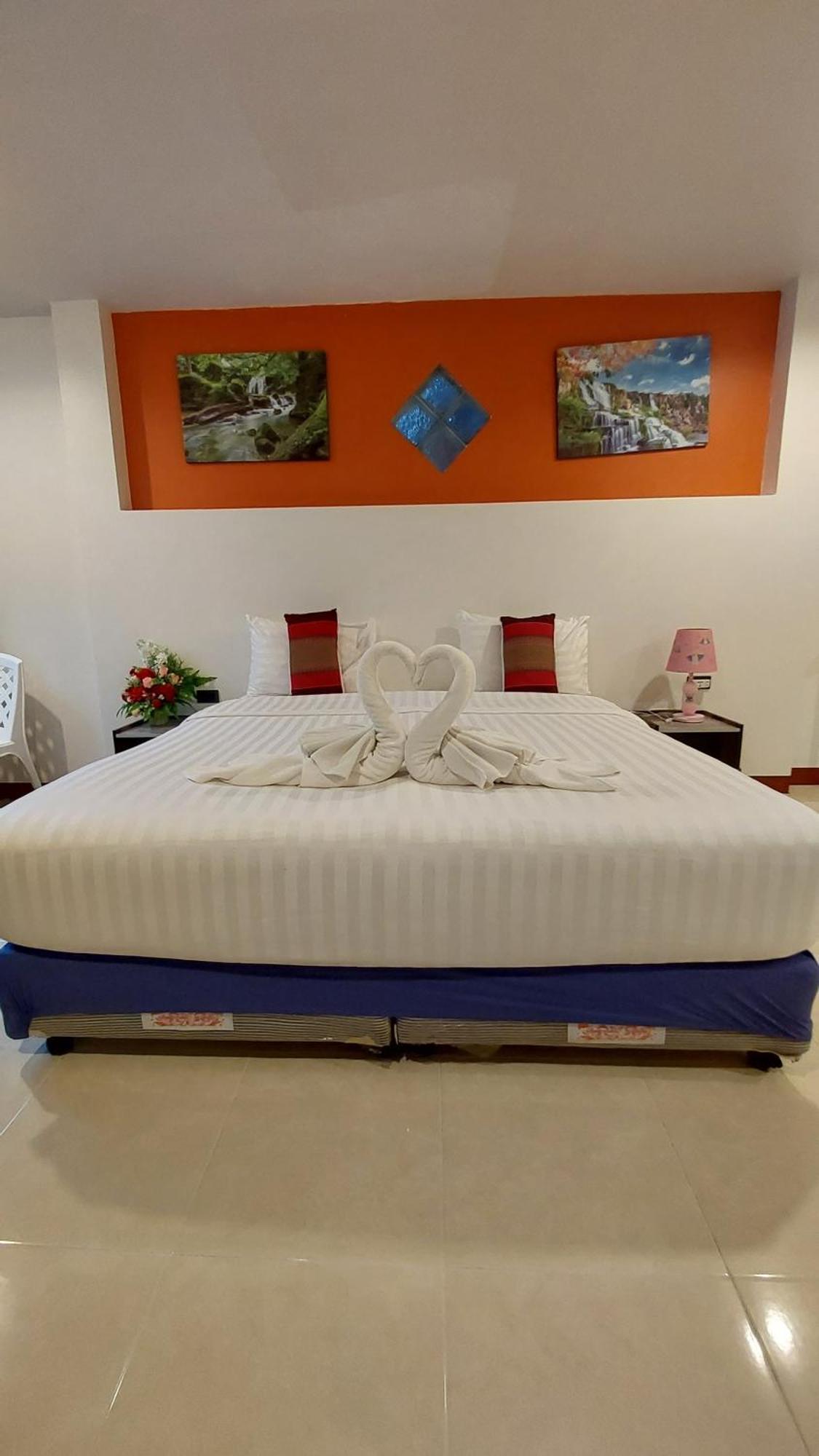 Hostel Benetti House Patong Exteriér fotografie