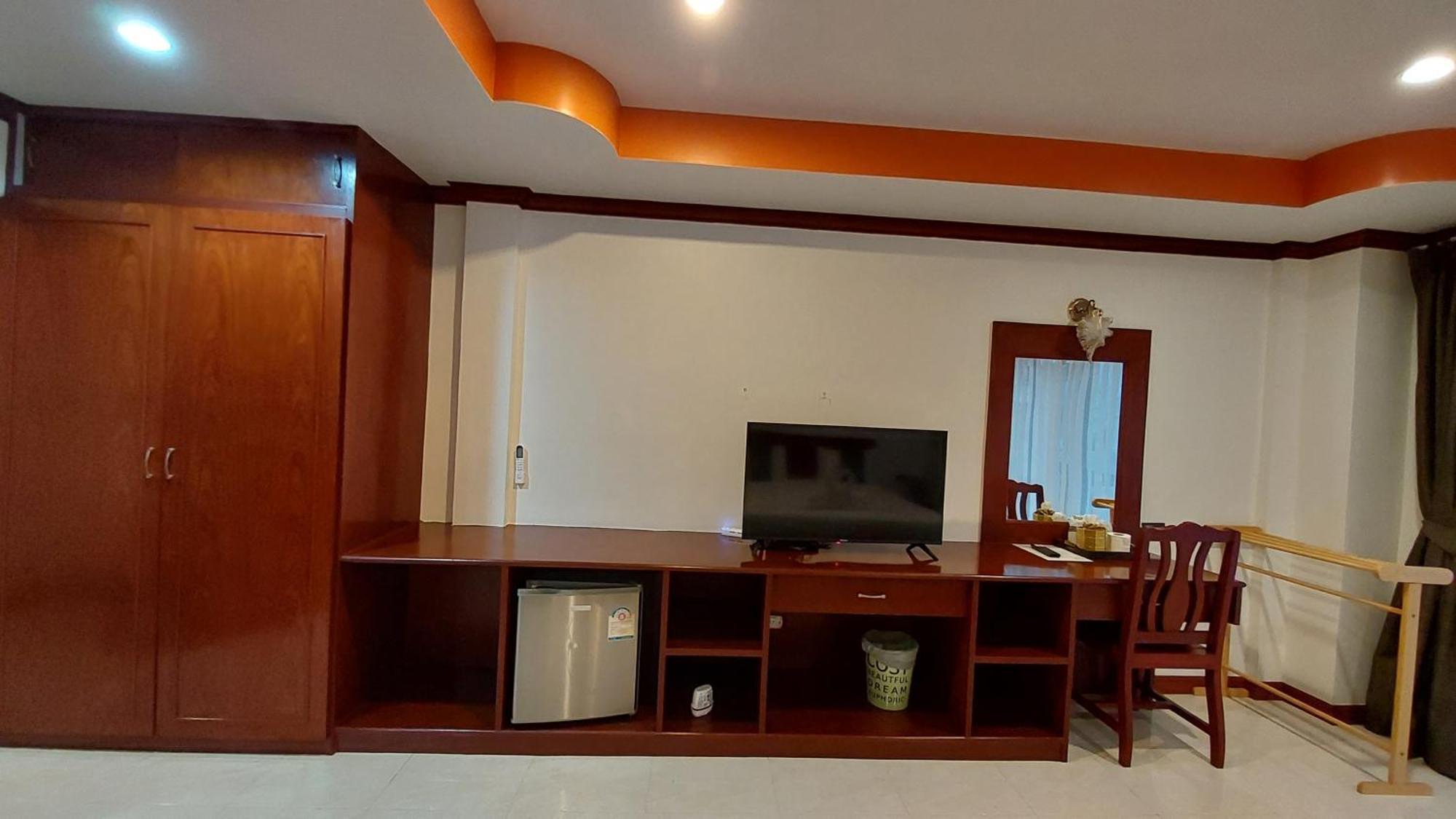 Hostel Benetti House Patong Exteriér fotografie