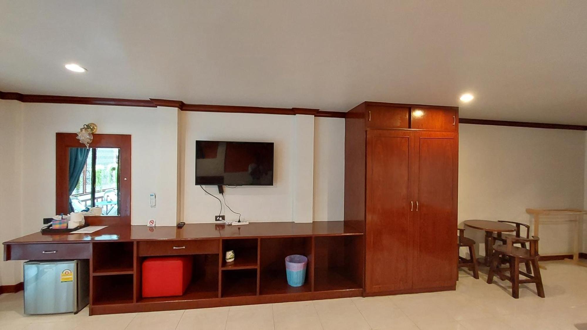 Hostel Benetti House Patong Exteriér fotografie