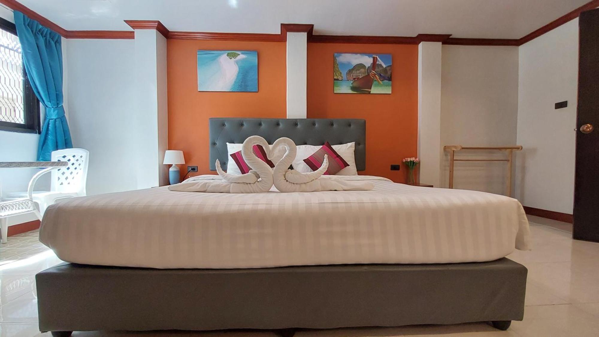 Hostel Benetti House Patong Exteriér fotografie
