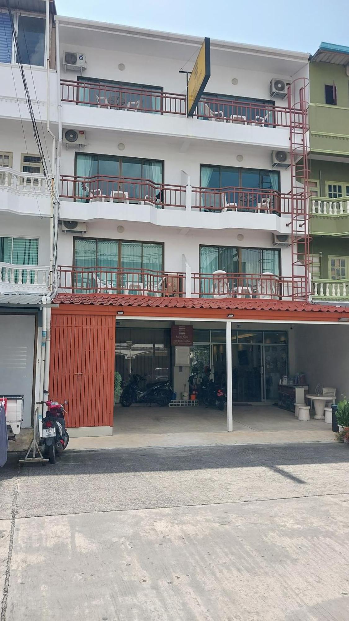 Hostel Benetti House Patong Exteriér fotografie